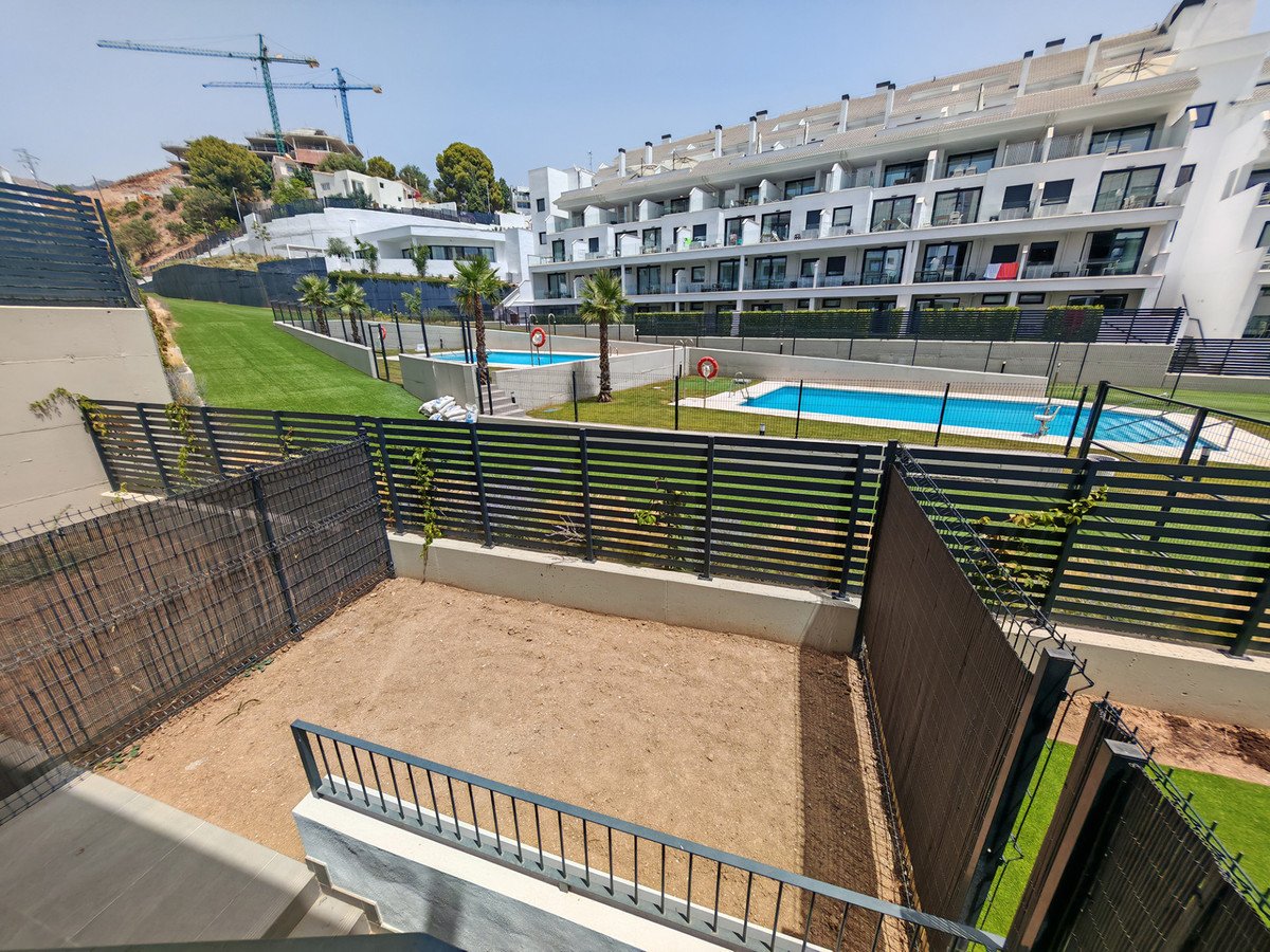 2 Bed Ground Floor Apartment in Torreblanca
