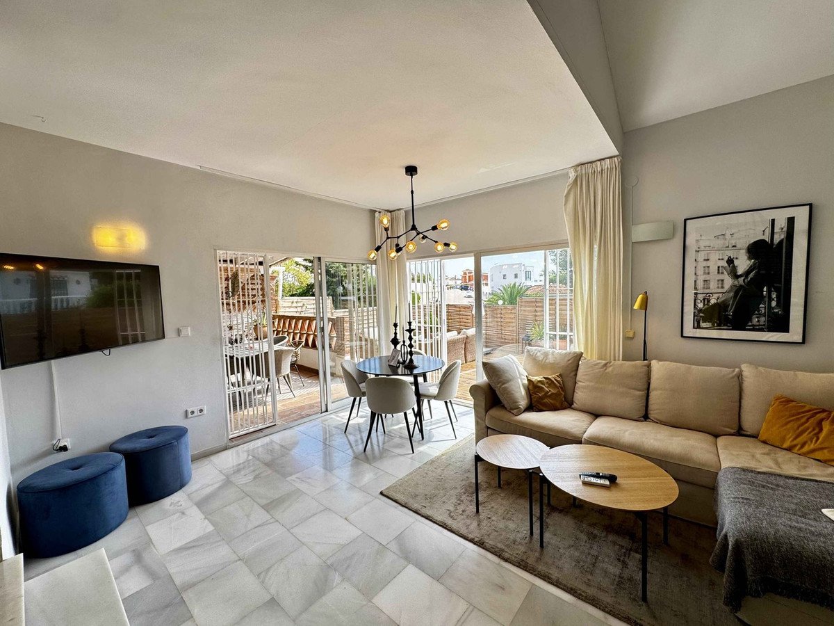 2 Bed Townhouse in Riviera del Sol