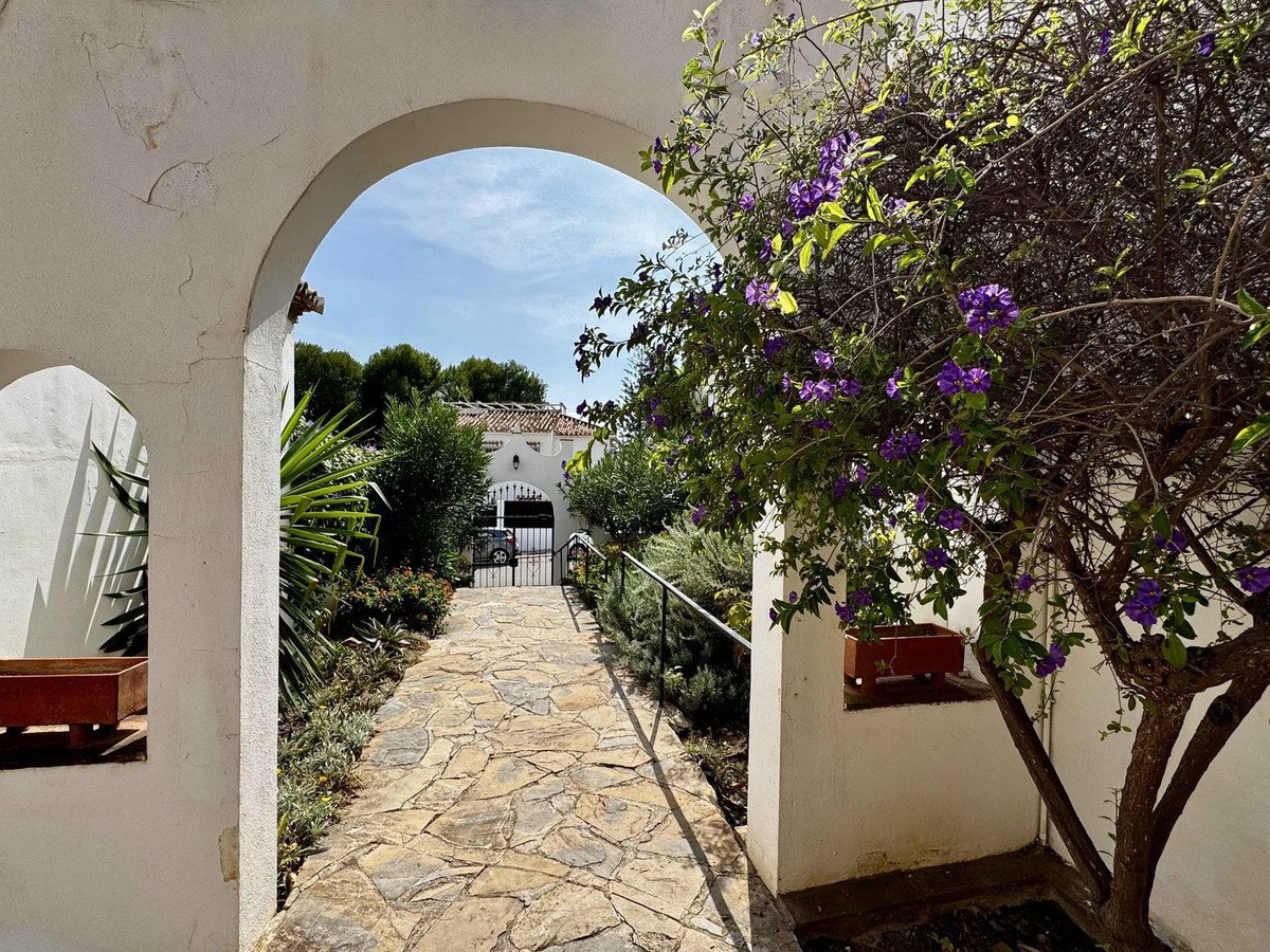 2 Bed Townhouse in Riviera del Sol