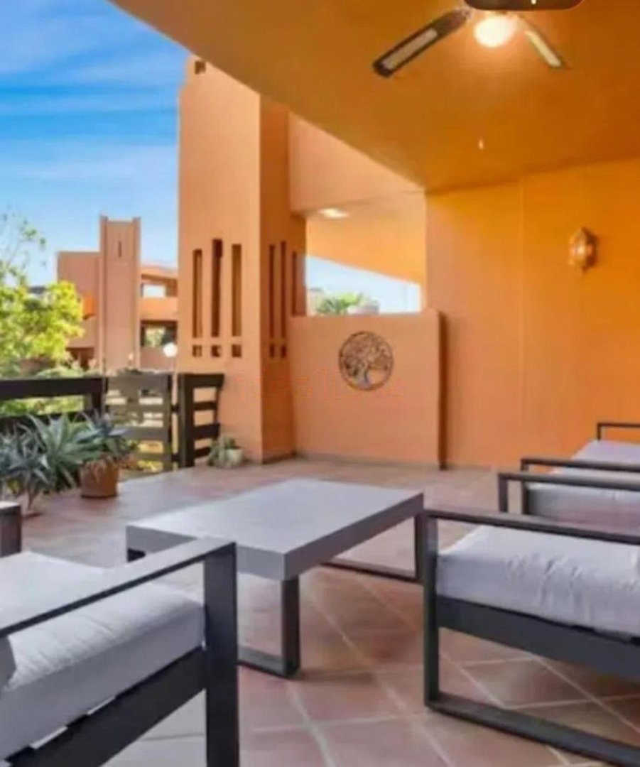 2 Bed Ground Floor Apartment in Estepona