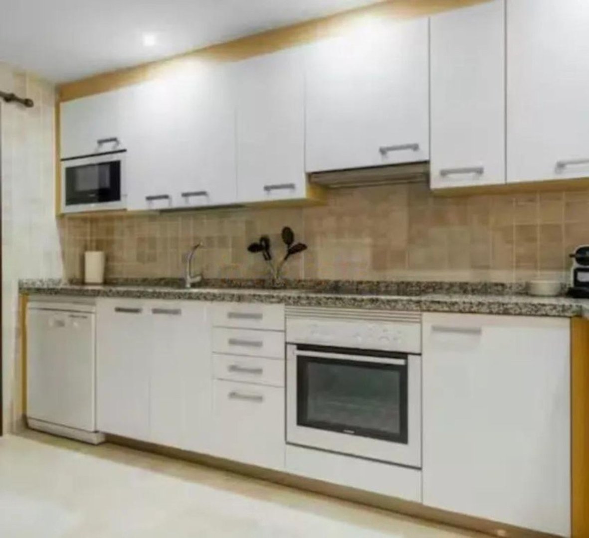 2 Bed Ground Floor Apartment in Estepona