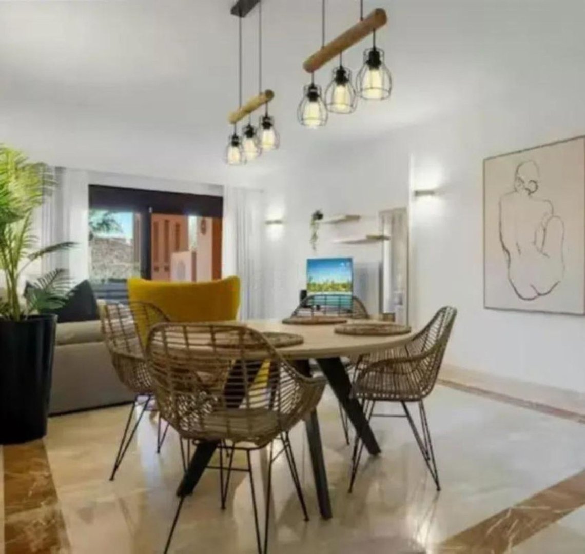 2 Bed Ground Floor Apartment in Estepona