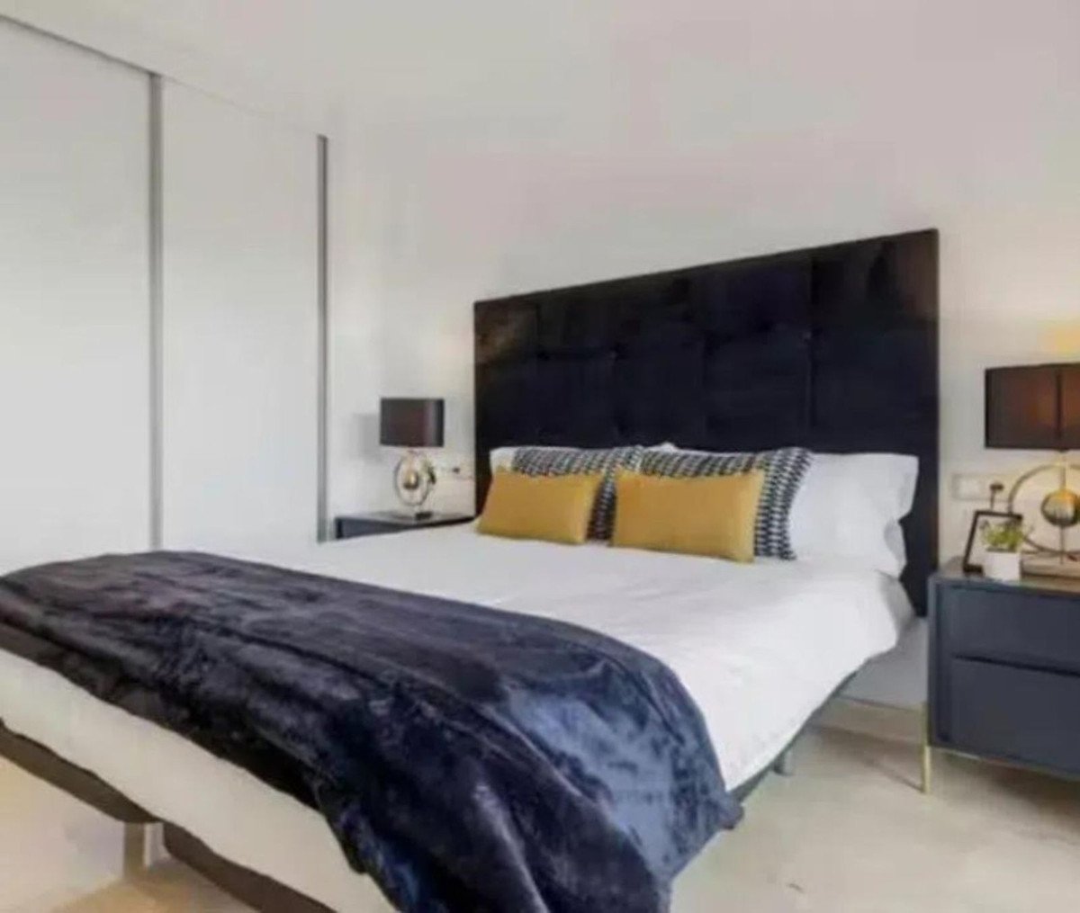2 Bed Ground Floor Apartment in Estepona