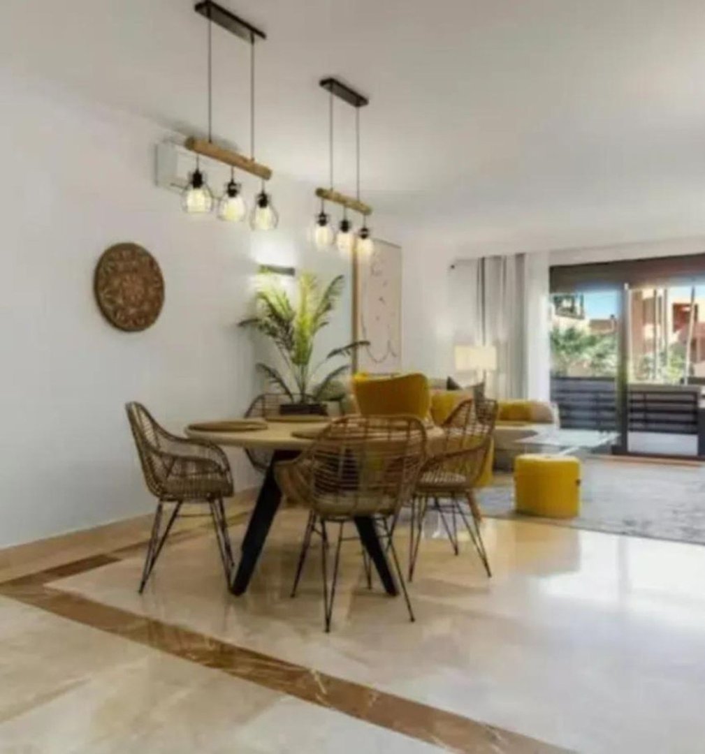 2 Bed Ground Floor Apartment in Estepona