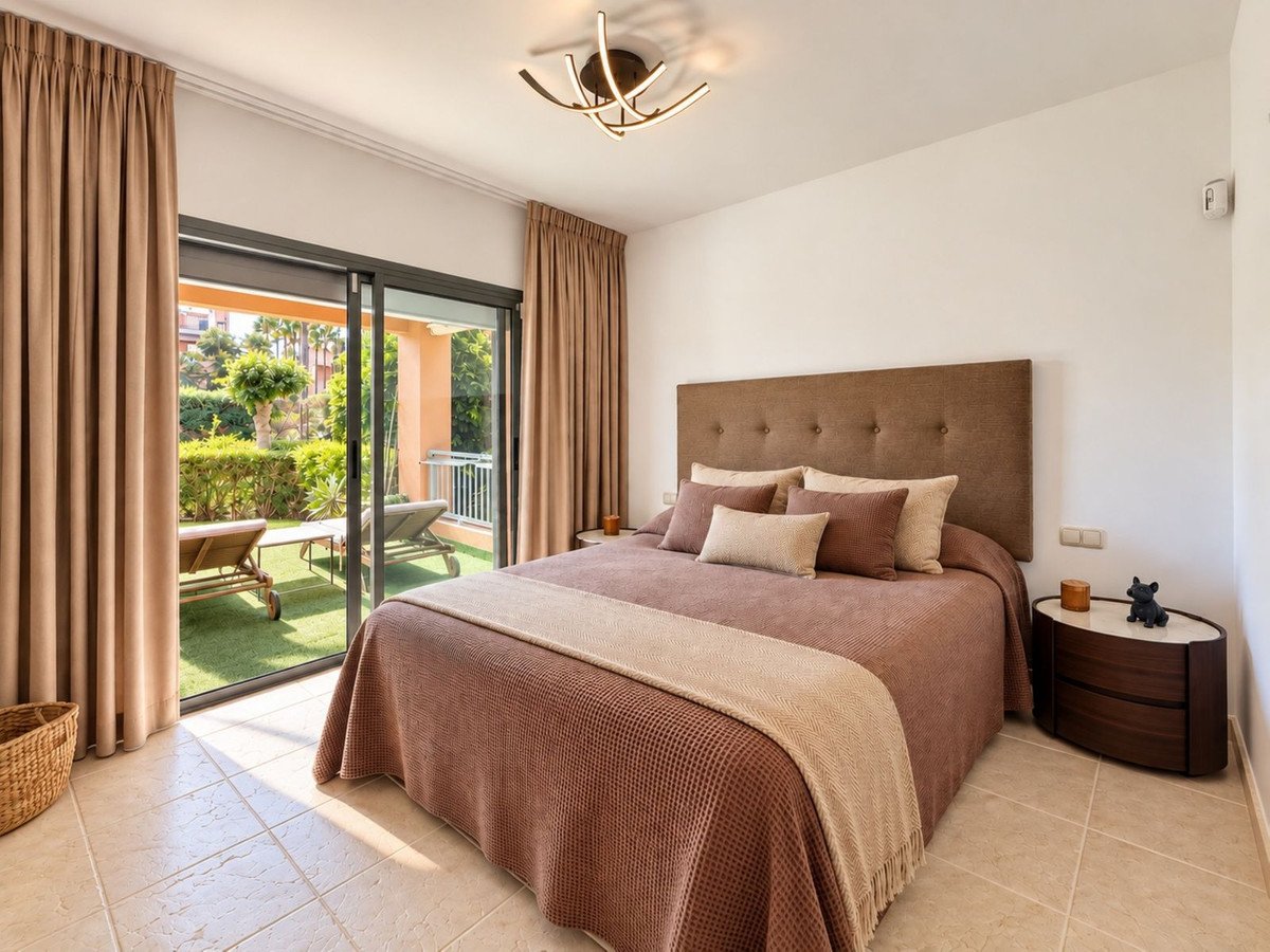 2 Bed Ground Floor Apartment in Estepona