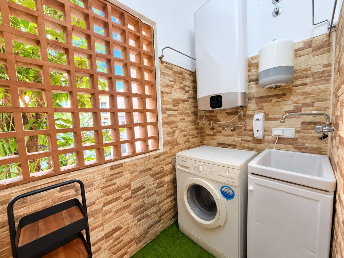 2 Bed Ground Floor Apartment in Estepona