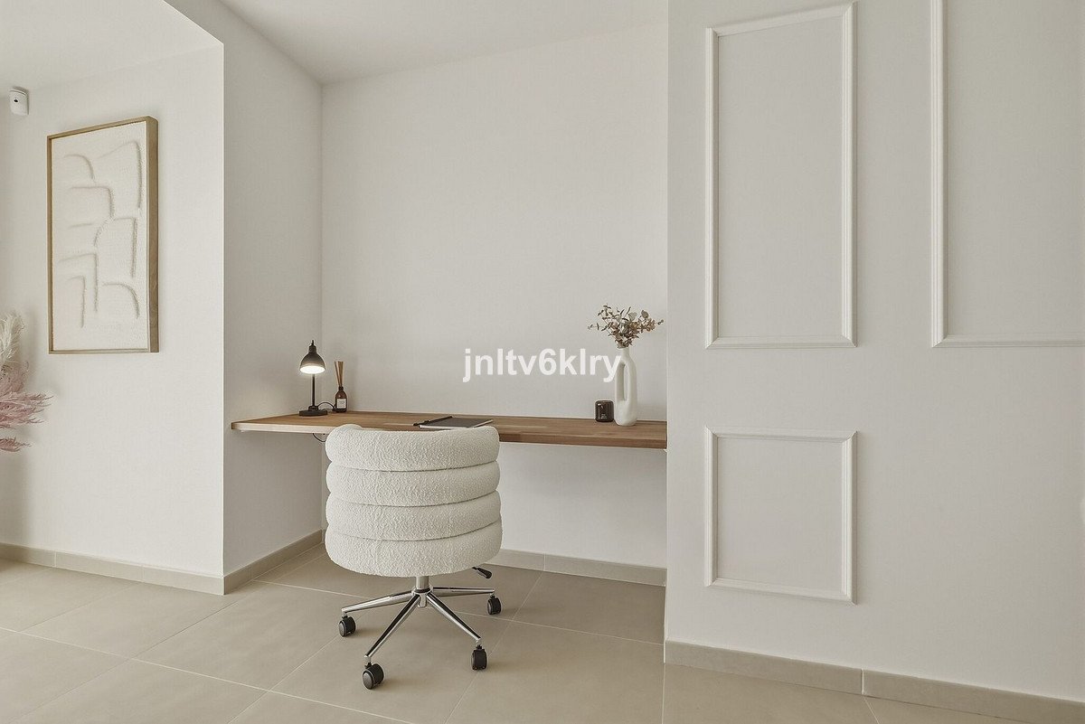 3 Bed Middle Floor Apartment in Cancelada