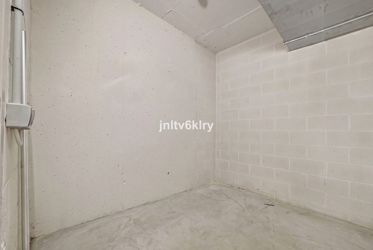 3 Bed Middle Floor Apartment in Cancelada