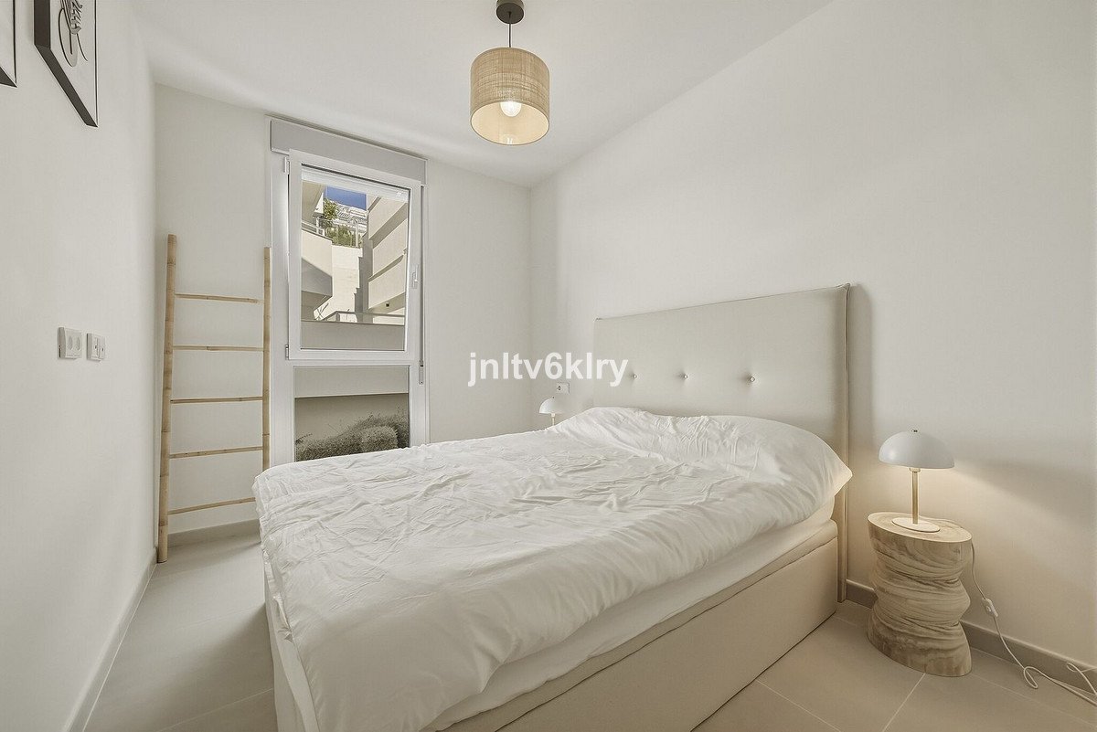 3 Bed Middle Floor Apartment in Cancelada