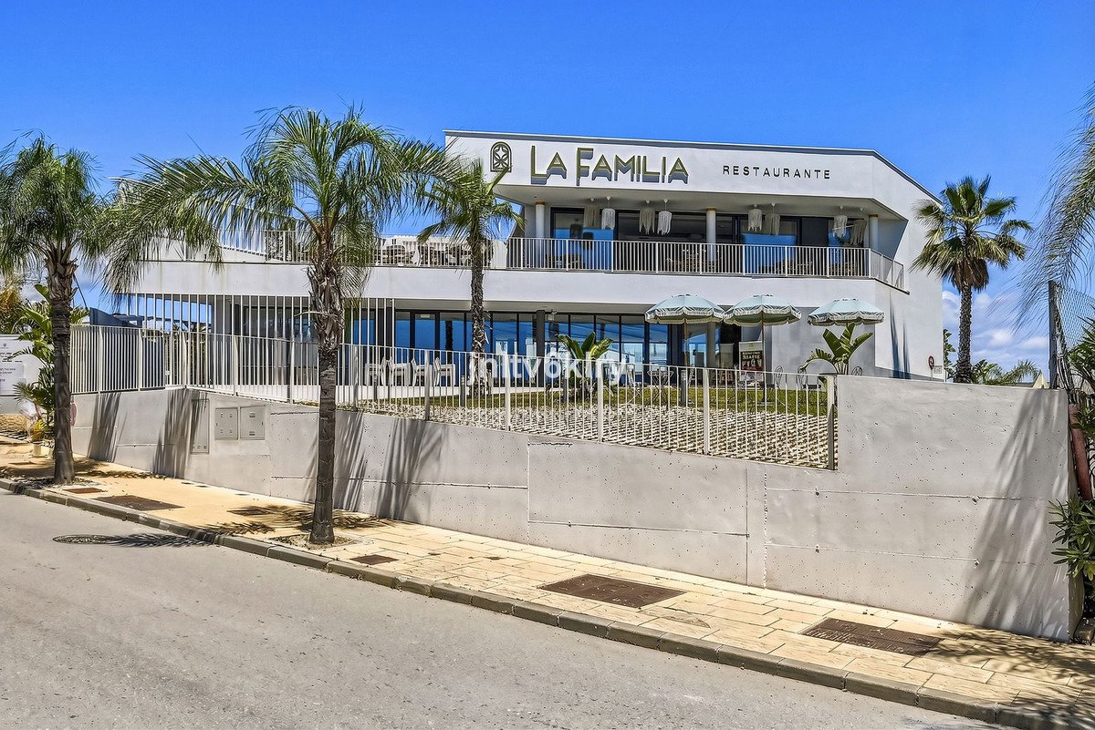 3 Bed Middle Floor Apartment in Cancelada