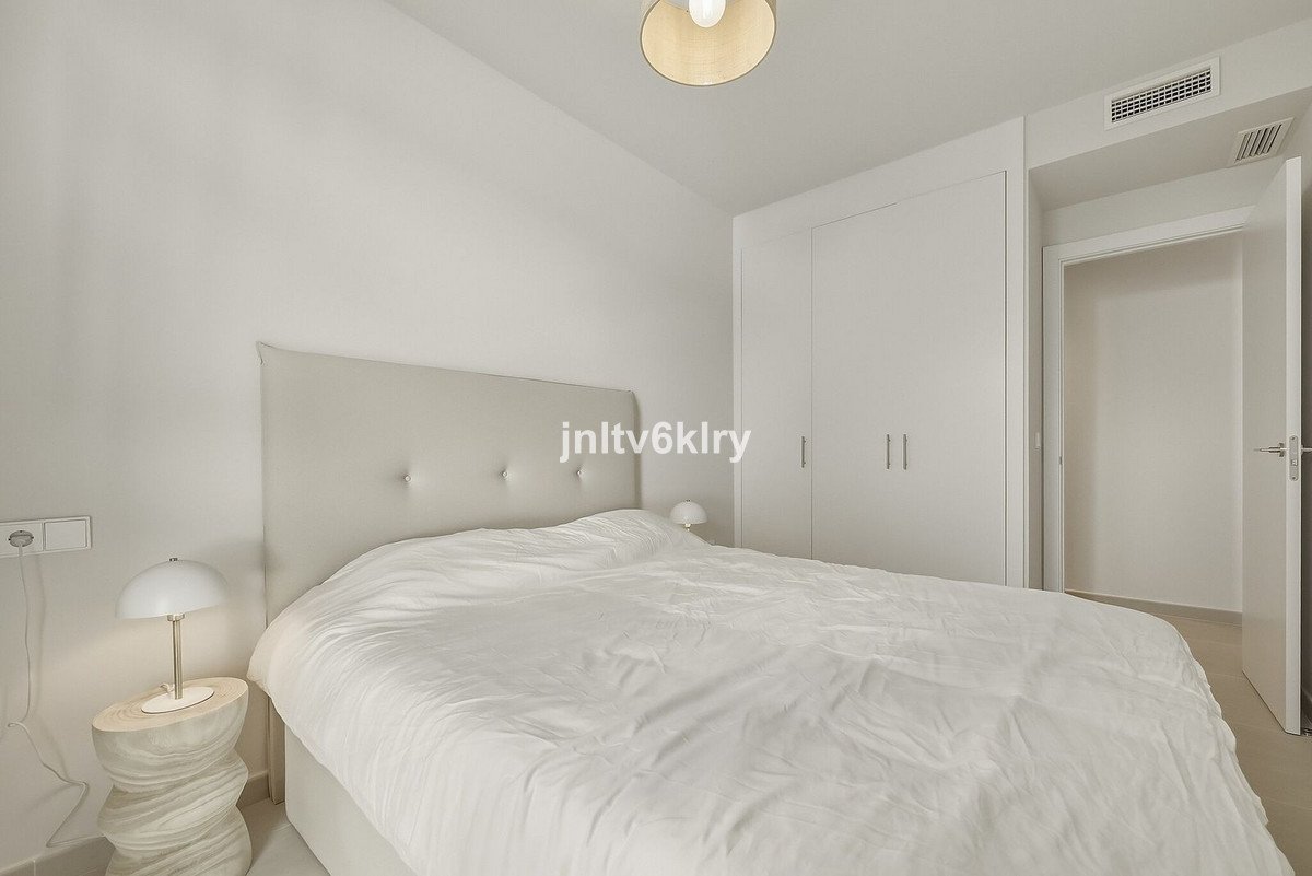 3 Bed Middle Floor Apartment in Cancelada