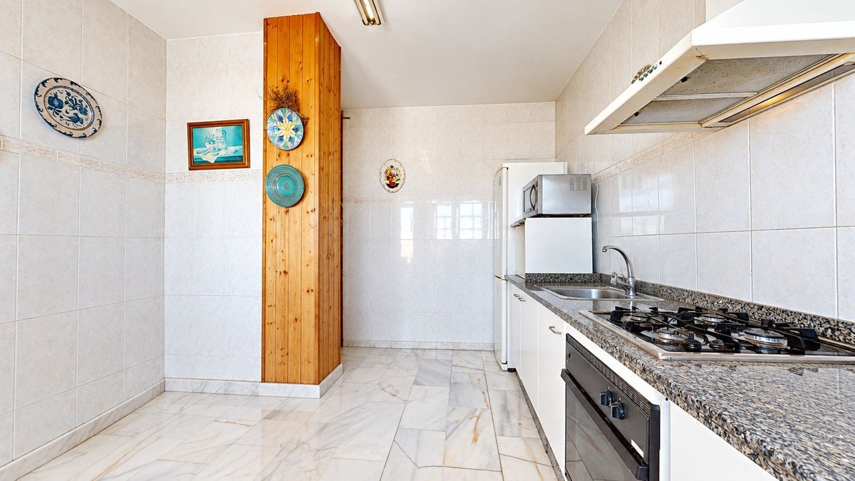 7 Bed Detached Villa in Arroyo de la Miel