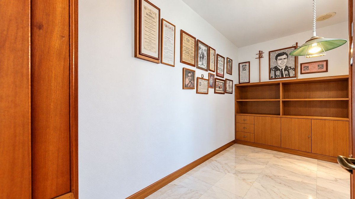 7 Bed Detached Villa in Arroyo de la Miel