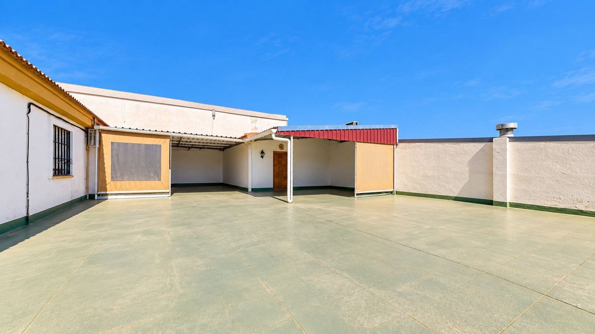 7 Bed Detached Villa in Arroyo de la Miel