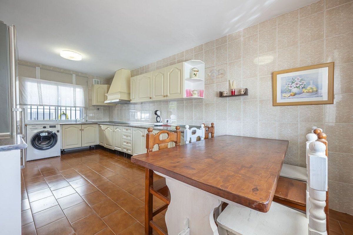3 Bed Detached Villa in Estepona