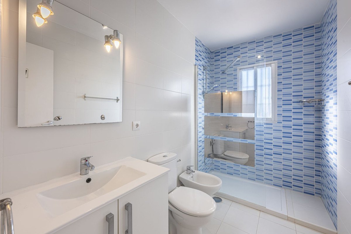 3 Bed Detached Villa in Estepona