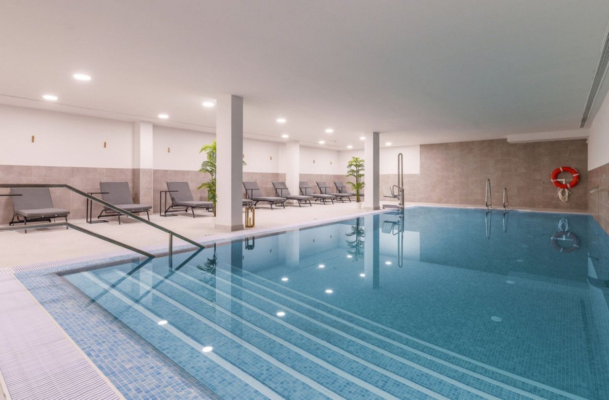3 Bed Penthouse in Las Lagunas