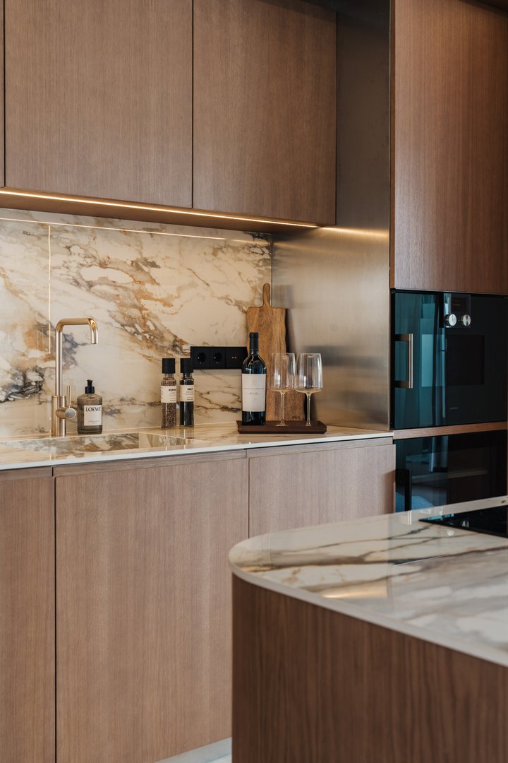 2 Bed Middle Floor Apartment in The Golden Mile