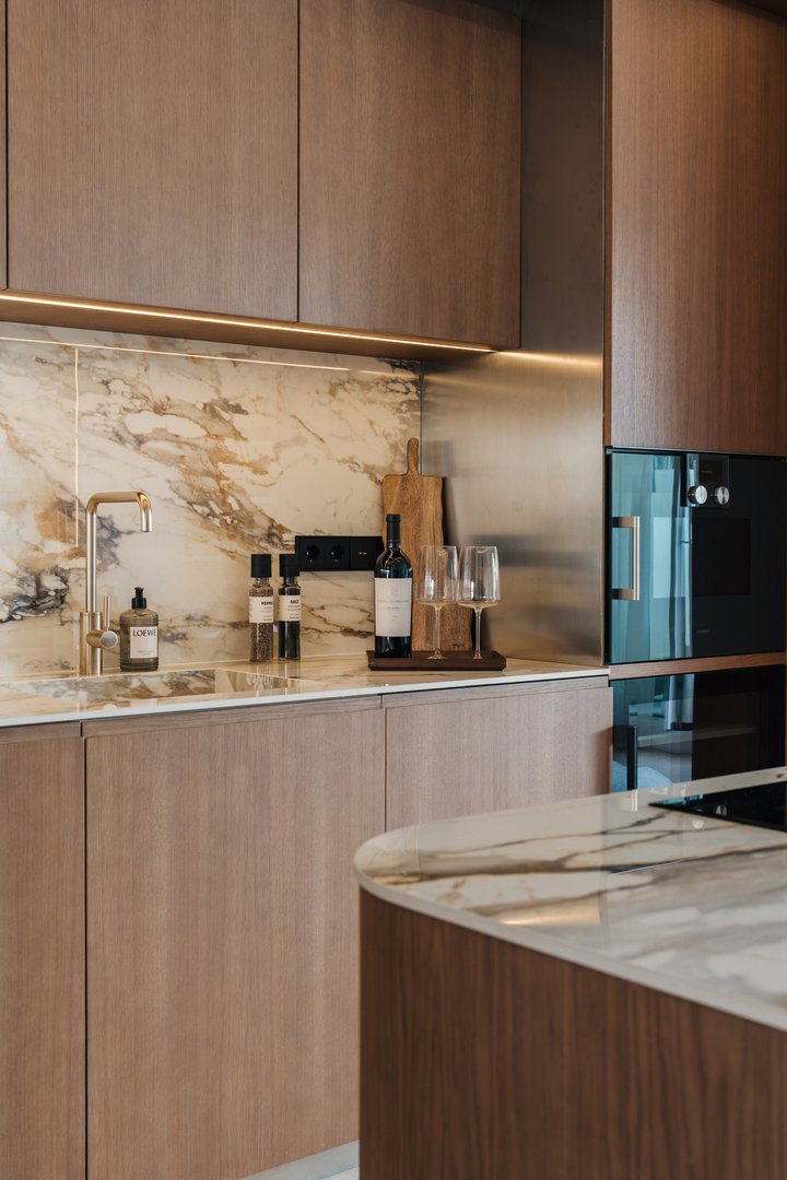 2 Bed Middle Floor Apartment in The Golden Mile