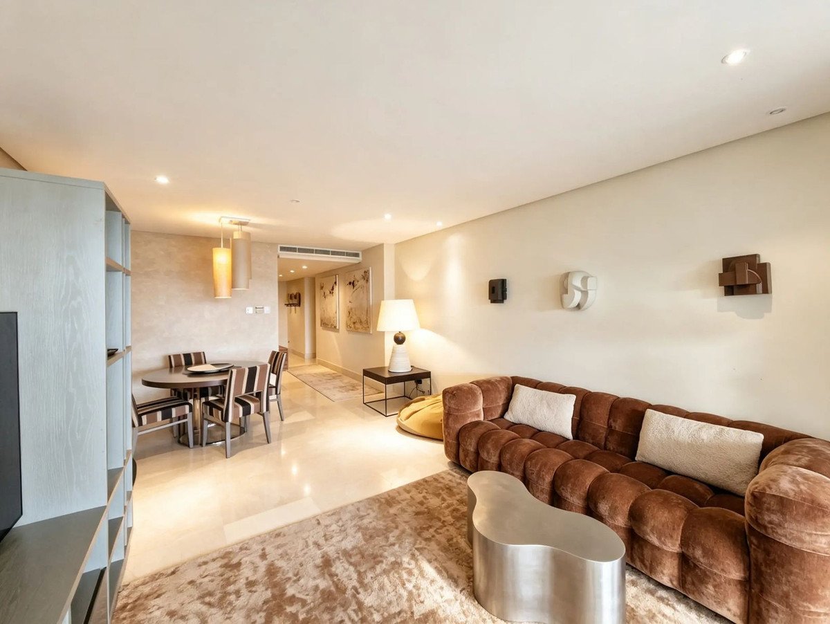 2 Bed Ground Floor Apartment in Estepona