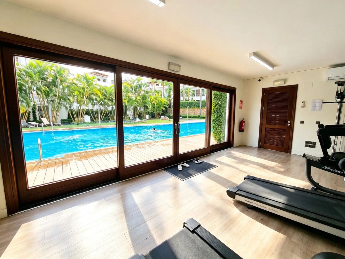 2 Bed Ground Floor Apartment in Estepona