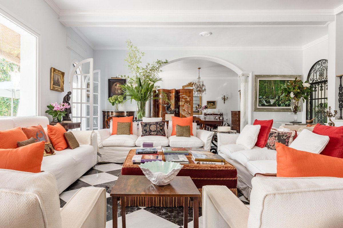 5 Bed Detached Villa in Sotogrande Alto