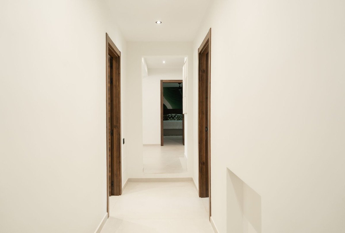 5 Bed Detached Villa in El Paraiso