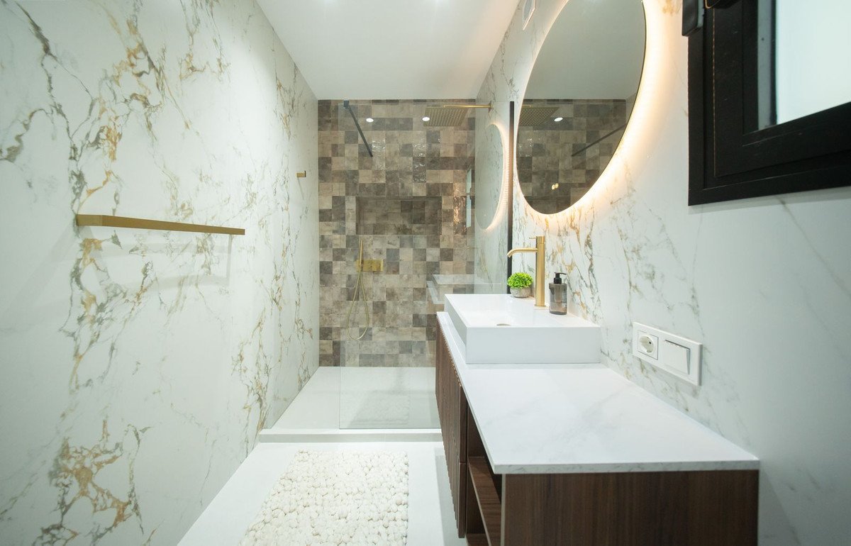 5 Bed Detached Villa in El Paraiso