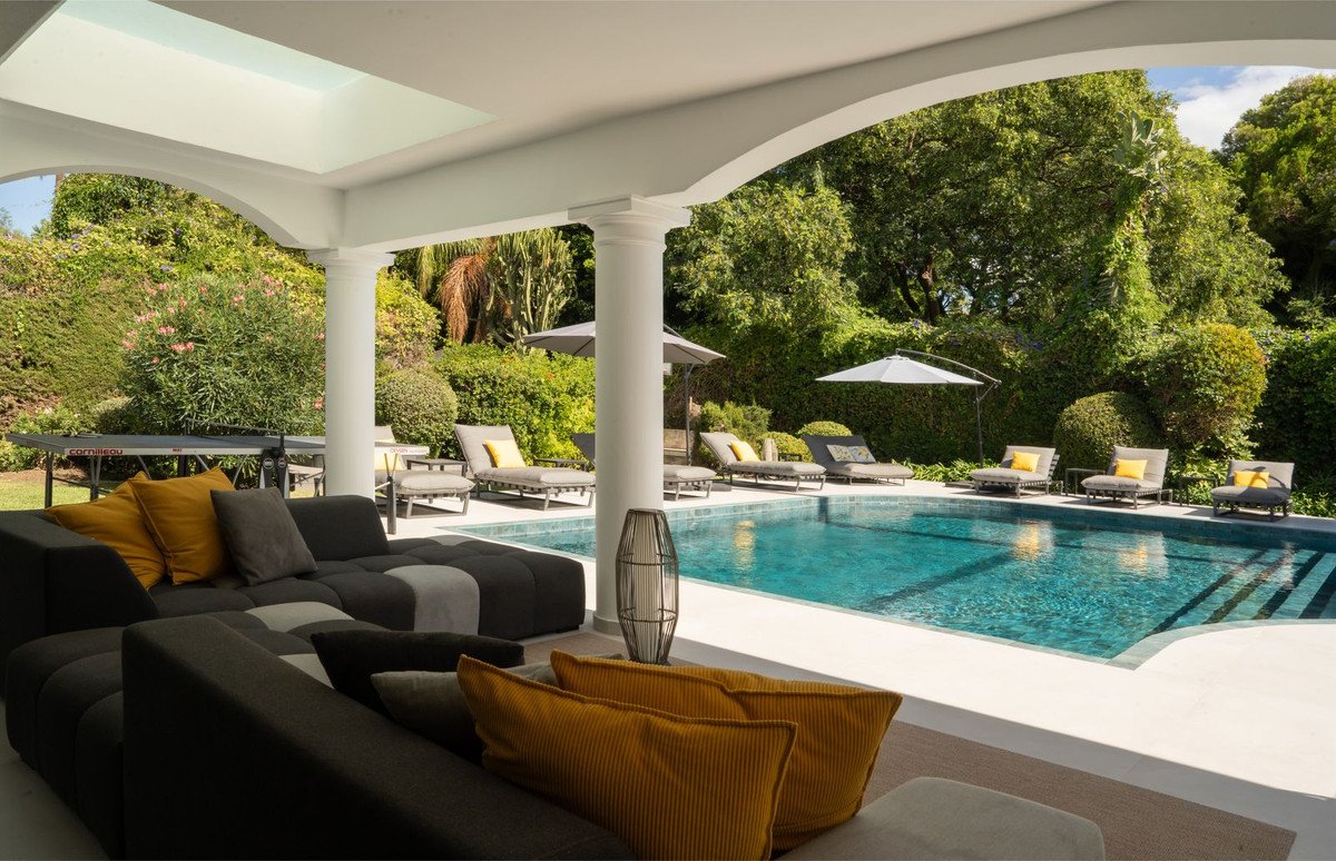 5 Bed Detached Villa in El Paraiso