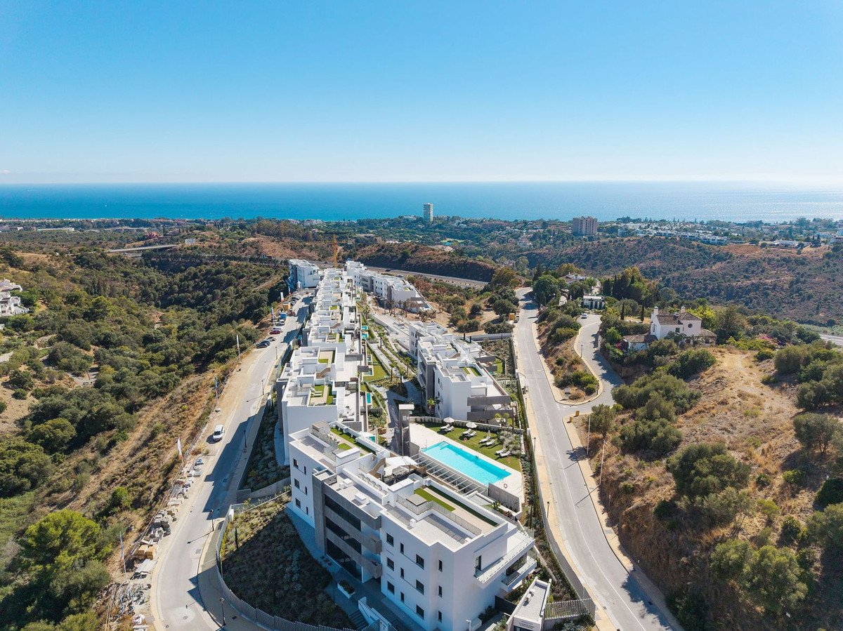 2 Bed Ground Floor Apartment in Altos de los Monteros