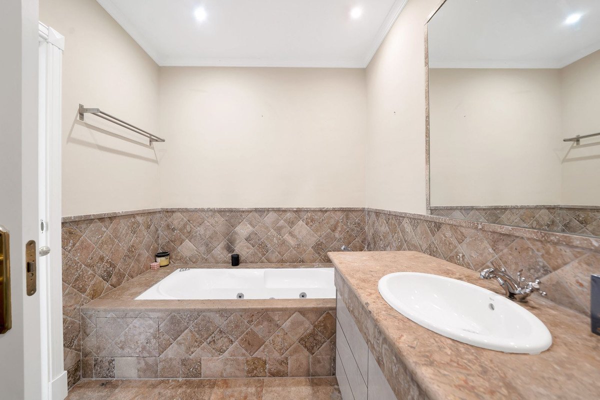 3 Bed Townhouse in Estepona