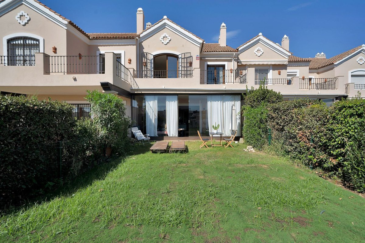 3 Bed Townhouse in Estepona