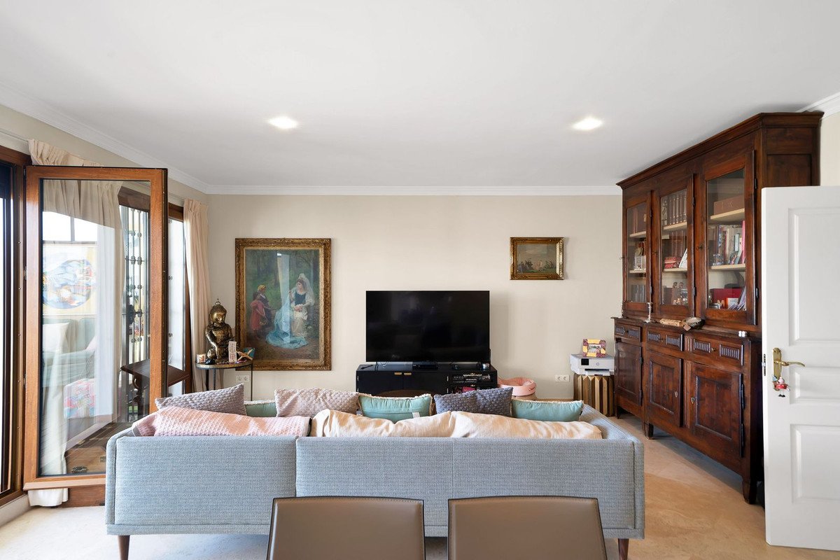 3 Bed Townhouse in Estepona
