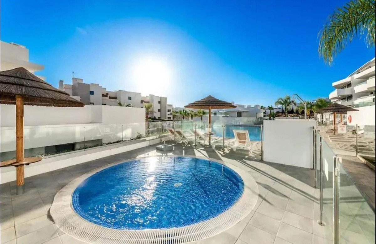 3 Bed Middle Floor Apartment in La Cala
