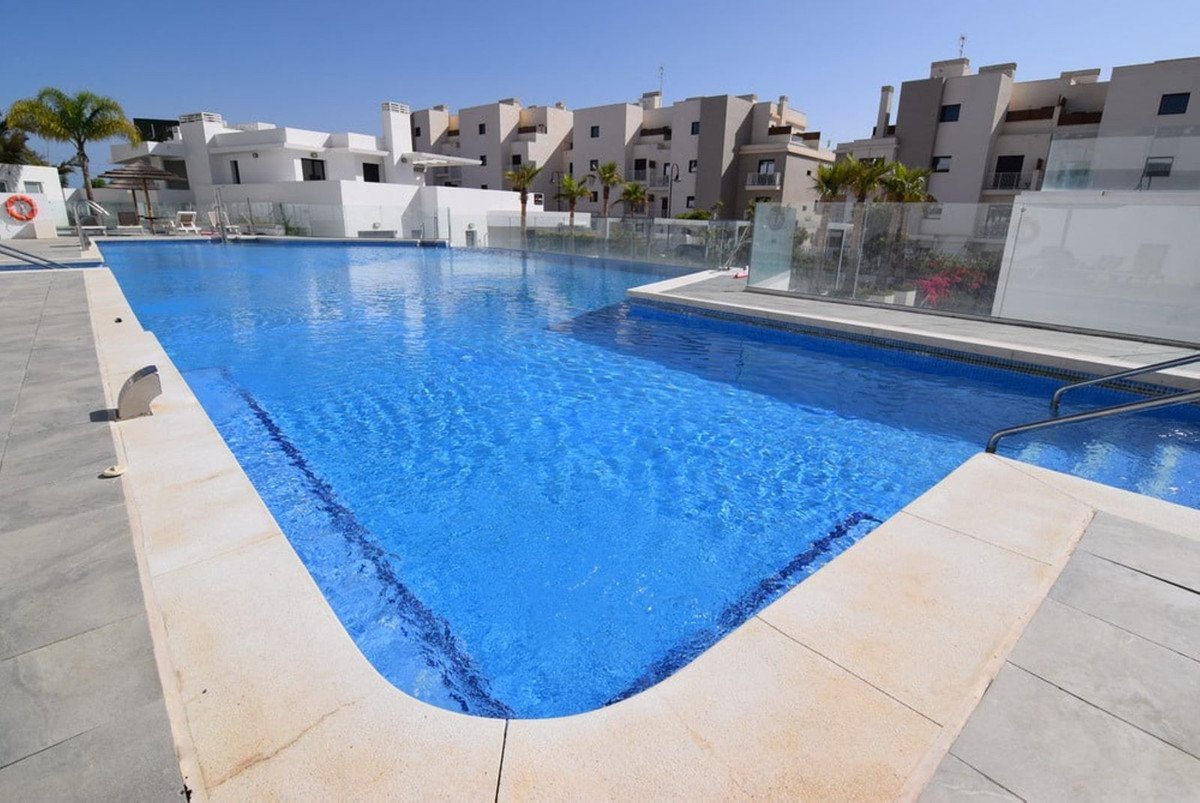 3 Bed Middle Floor Apartment in La Cala