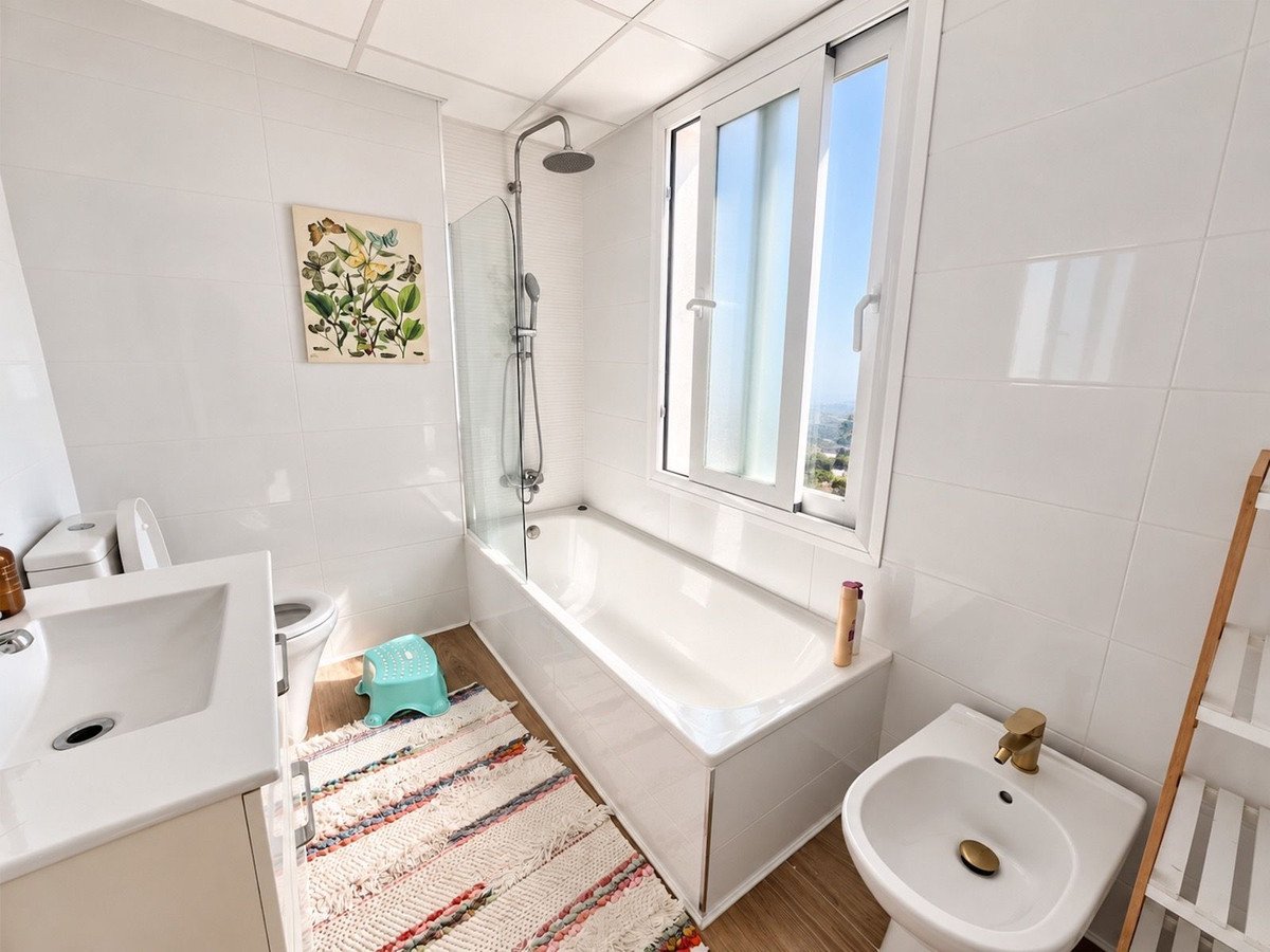 3 Bed Semi-Detached House in La Mairena