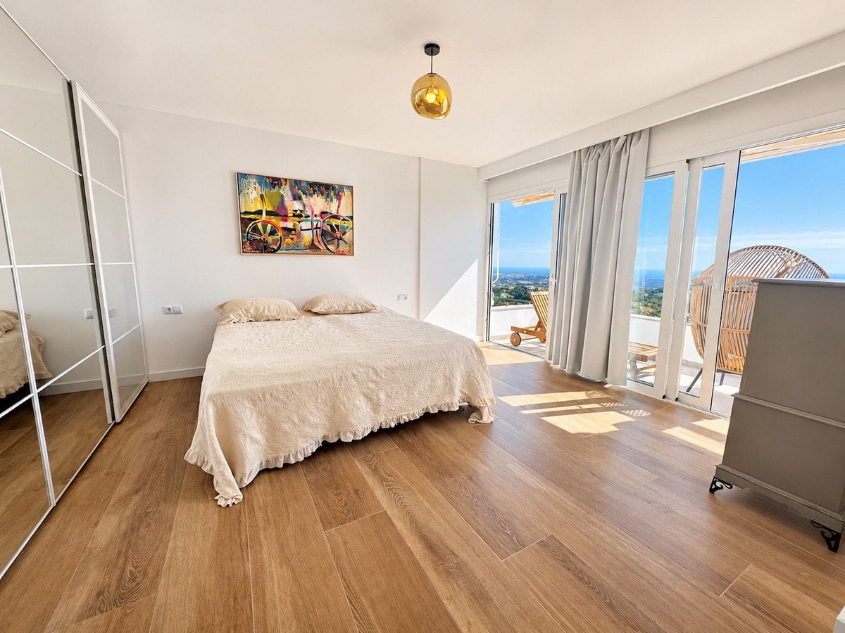 3 Bed Semi-Detached House in La Mairena