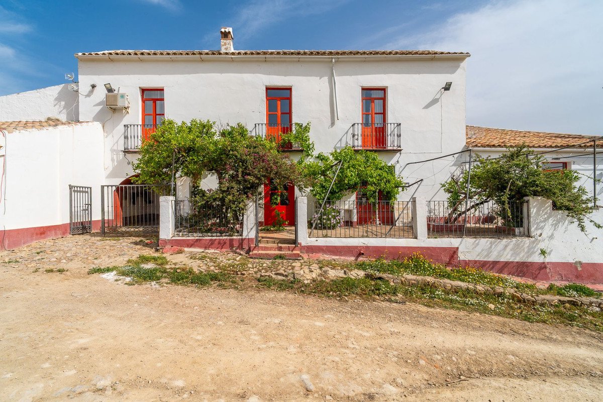 Land in Olvera