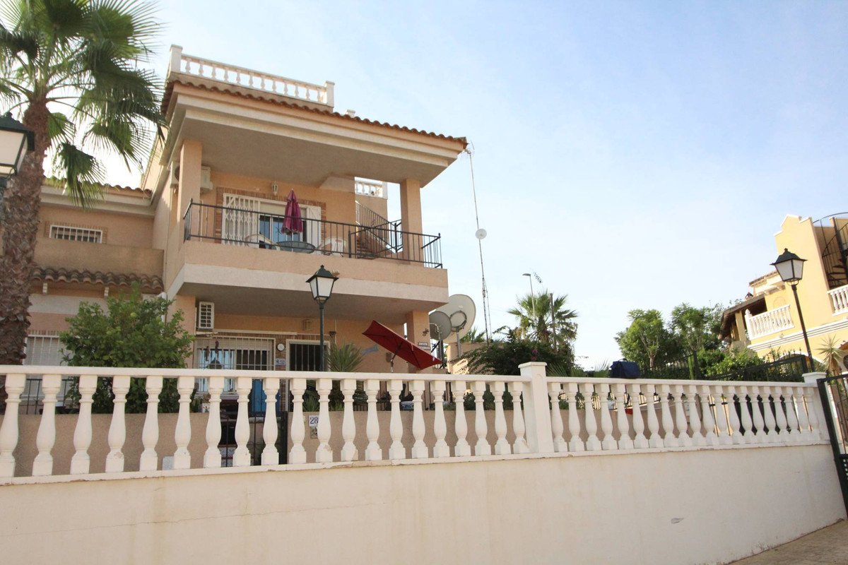 2 Bed Penthouse in Montemar