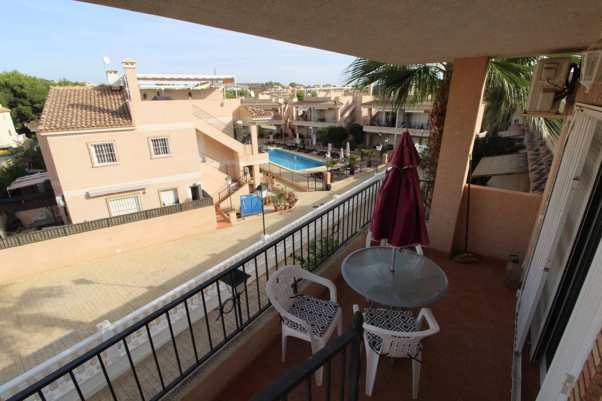 2 Bed Penthouse in Montemar