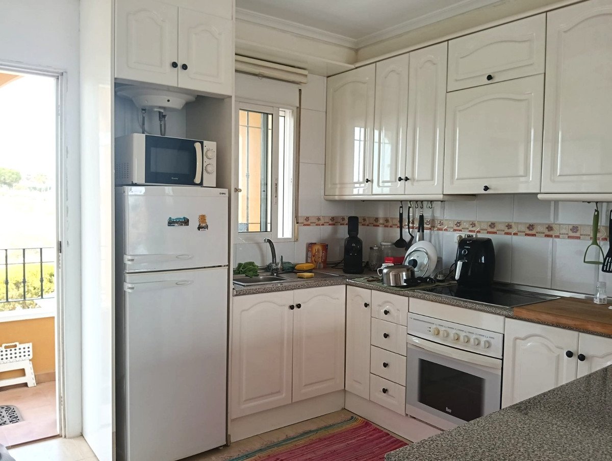 2 Bed Top Floor Apartment in Los Montesinos
