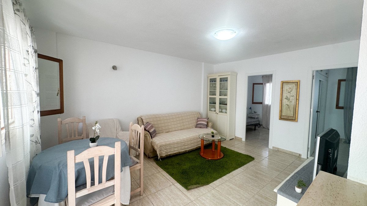 2 Bed Ground Floor Apartment in La Zenia
