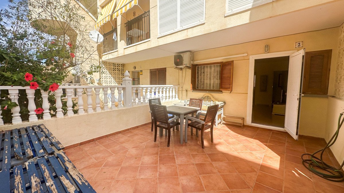 2 Bed Ground Floor Apartment in La Zenia