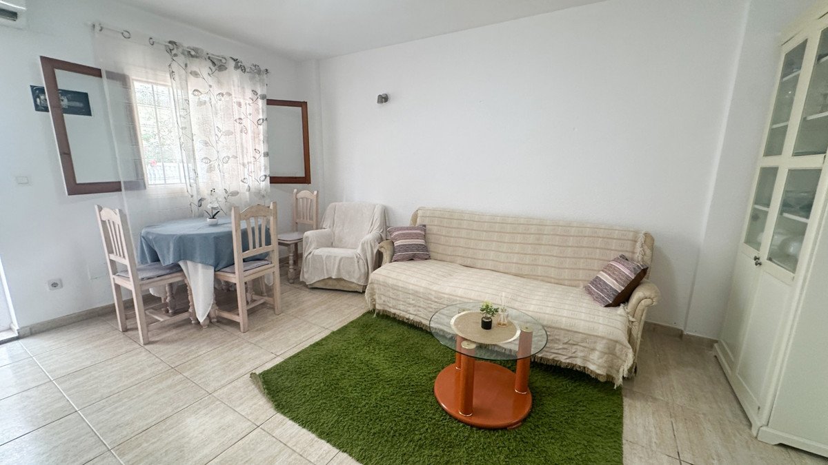 2 Bed Ground Floor Apartment in La Zenia