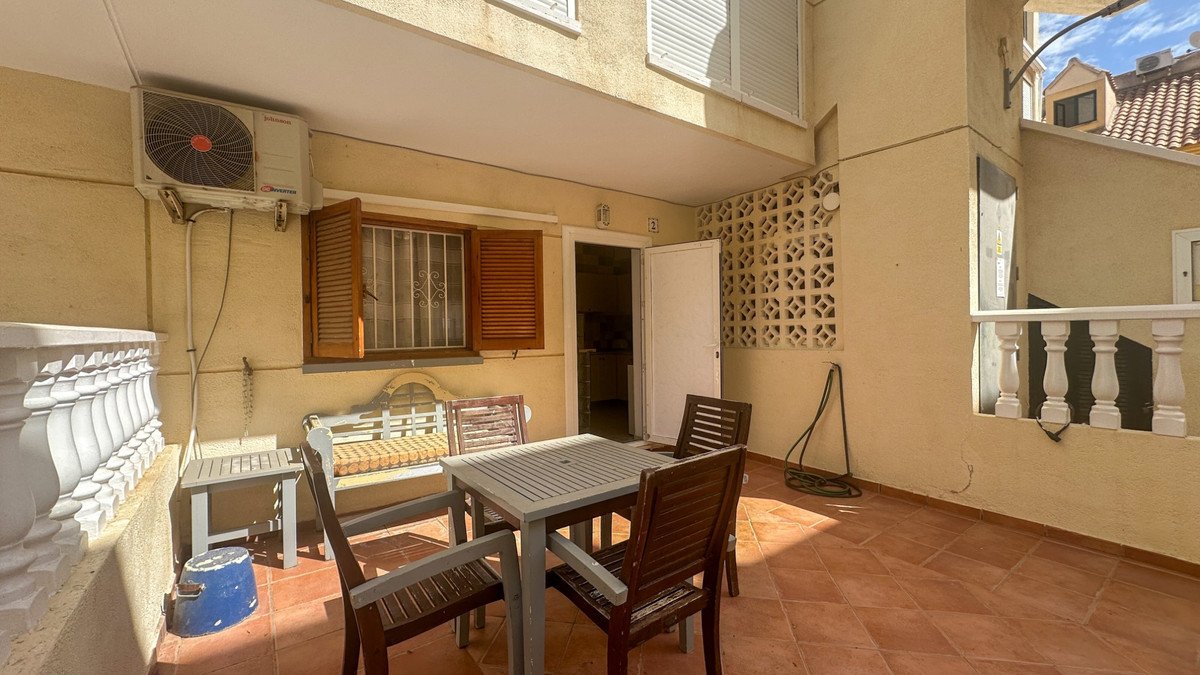 2 Bed Ground Floor Apartment in La Zenia