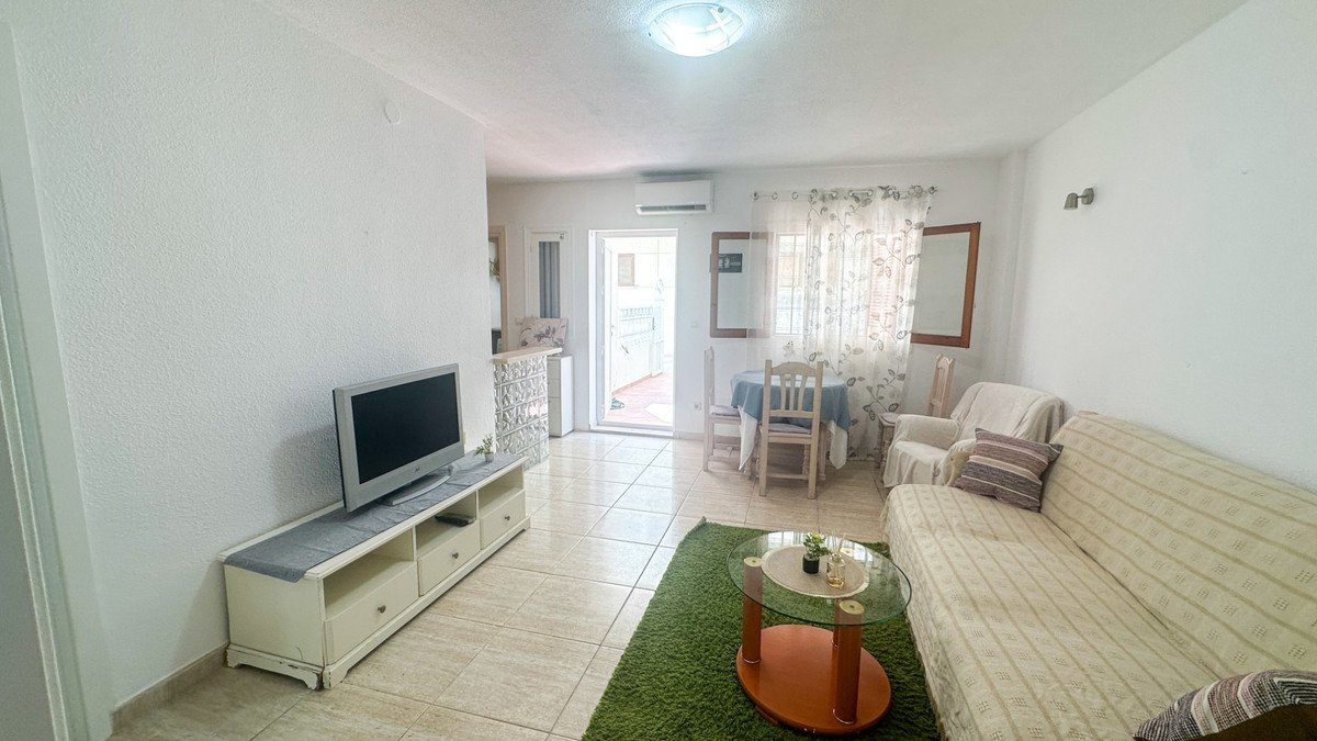 2 Bed Ground Floor Apartment in La Zenia
