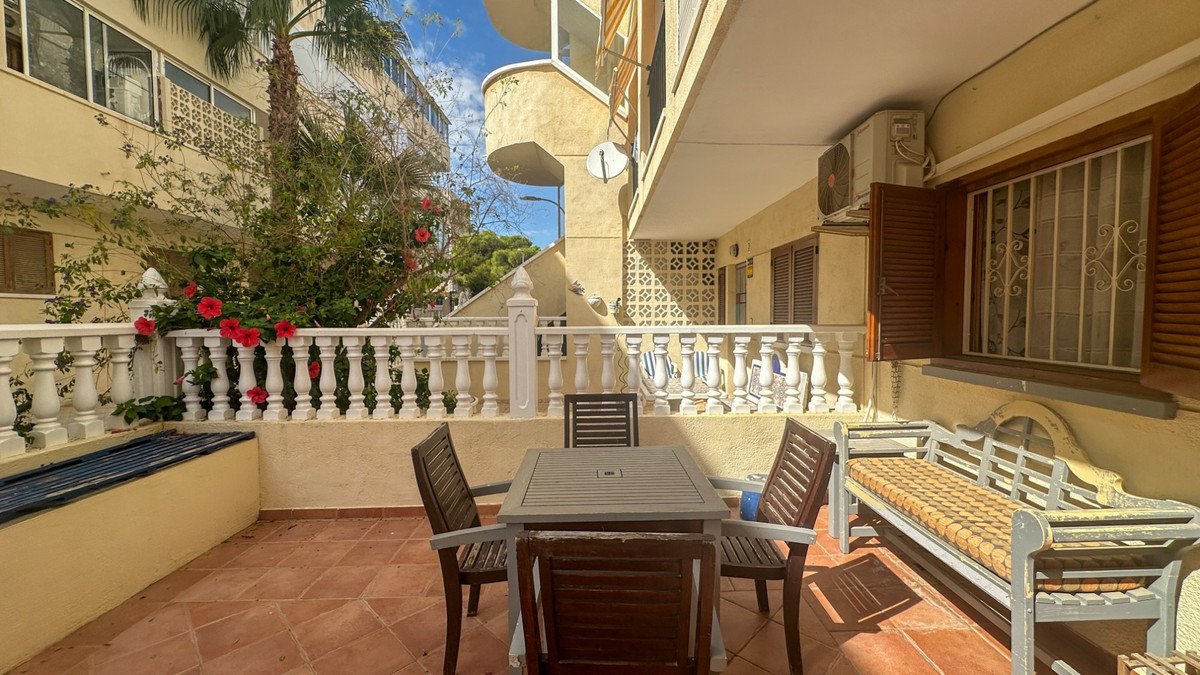 2 Bed Ground Floor Apartment in La Zenia
