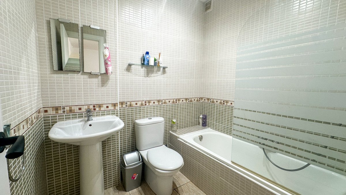 2 Bed Ground Floor Apartment in La Zenia