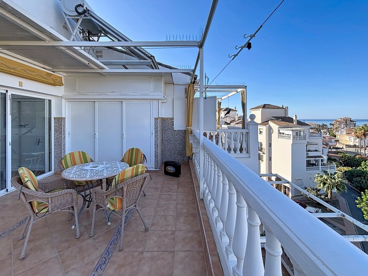 1 Bed Middle Floor Apartment in Torrox Costa