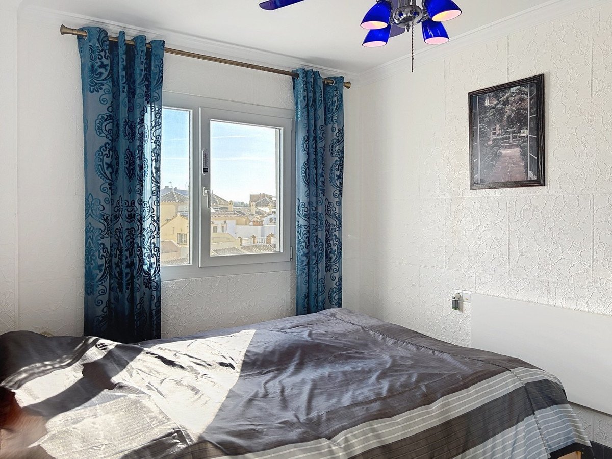 1 Bed Middle Floor Apartment in Torrox Costa
